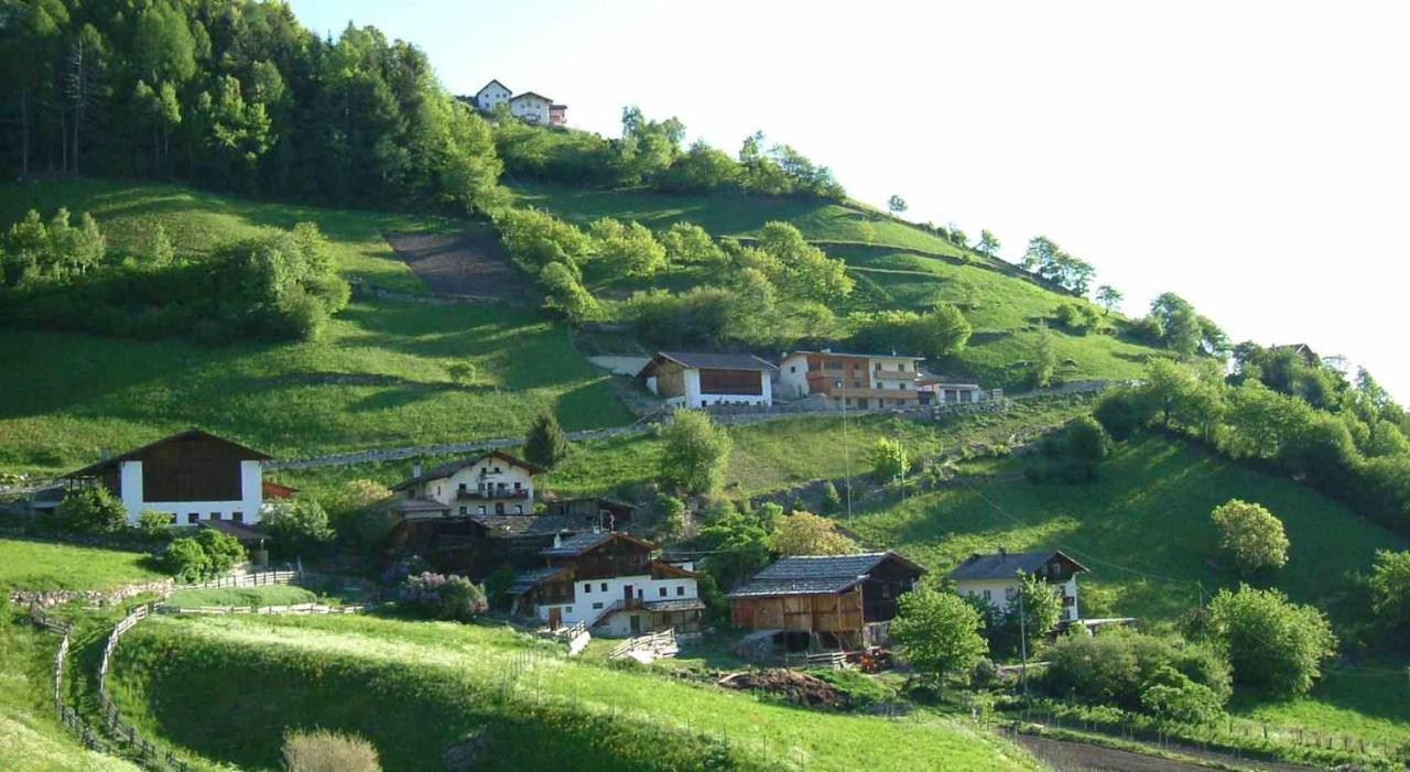 Wascherhof - Ferienwohnungen Oberhofer Martell Exteriör bild